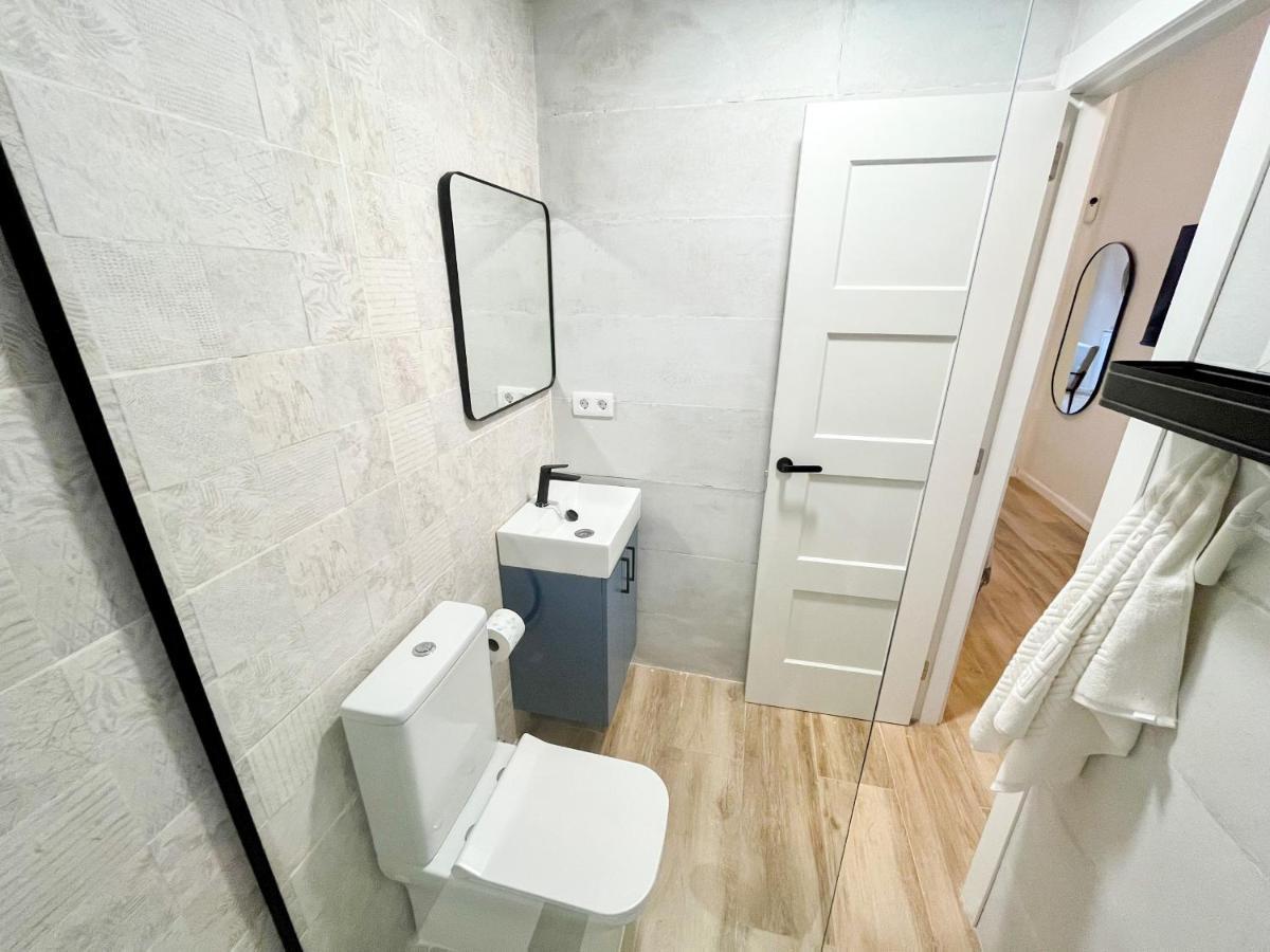 Apartamento Cerca De La Playa De Malvarrosa By Alterhome バレンシア エクステリア 写真